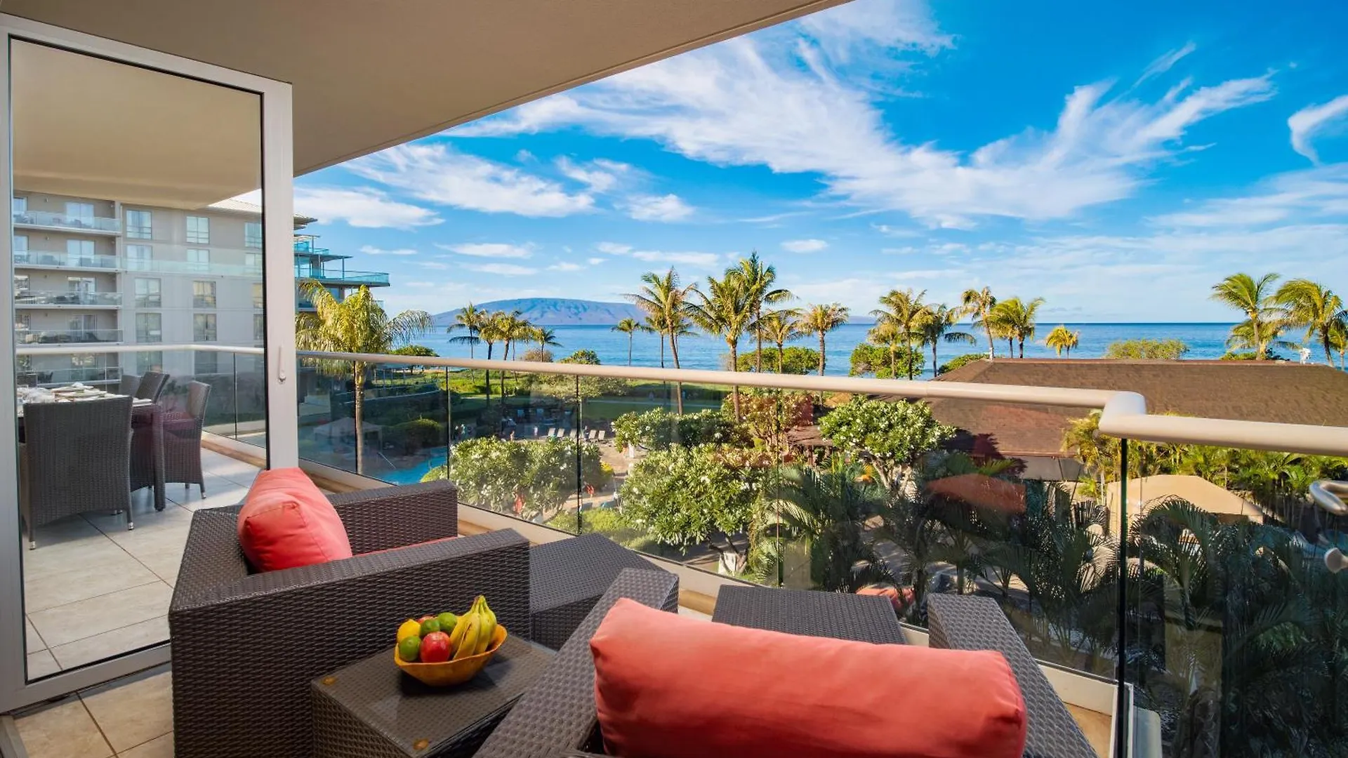 Oceanfront Views Above Dukes - Wrap Around Lanai - Outdoor Kitchen Honua Kai H351 Villa Lahaina