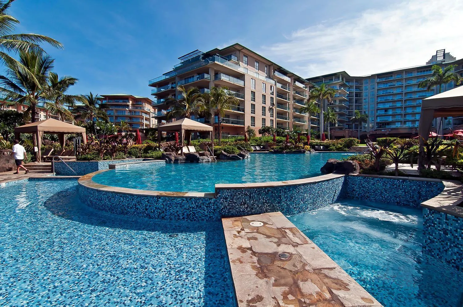 Oceanfront Views Above Dukes - Wrap Around Lanai - Outdoor Kitchen Honua Kai H351 Villa Lahaina