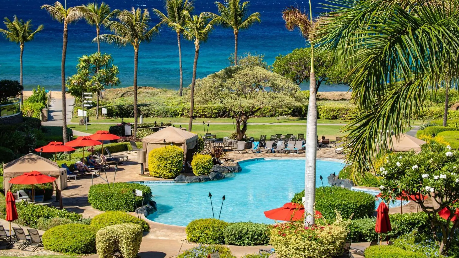 Oceanfront Views Above Dukes - Wrap Around Lanai - Outdoor Kitchen Honua Kai H351 Villa Lahaina United States