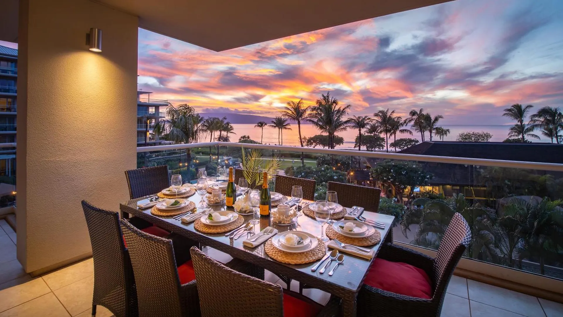 Oceanfront Views Above Dukes - Wrap Around Lanai - Outdoor Kitchen Honua Kai H351 Villa Lahaina 0*,