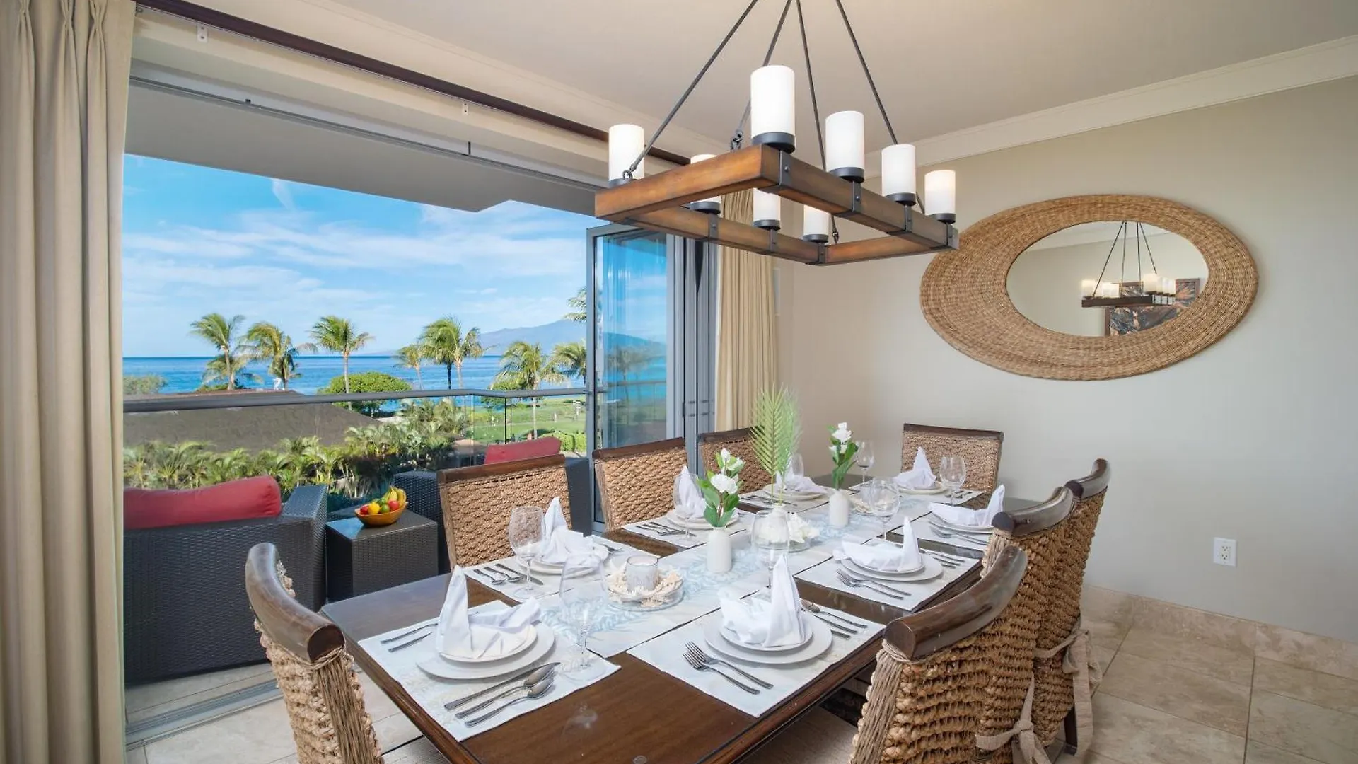 Oceanfront Views Above Dukes - Wrap Around Lanai - Outdoor Kitchen Honua Kai H351 Villa Lahaina United States
